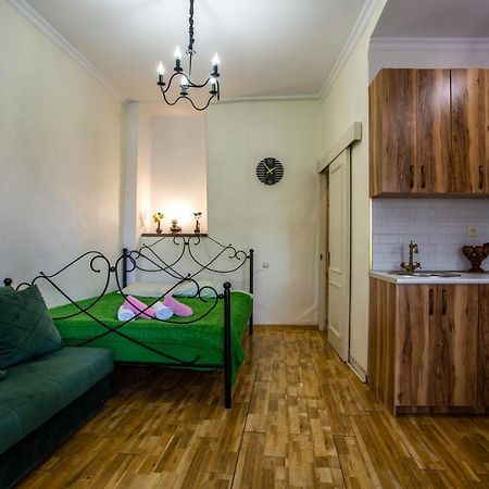 Downtown Apartment Near Sulfur Baths Тбілісі Екстер'єр фото